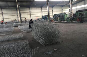 格賓石籠網(wǎng).jpg 格賓石籠網(wǎng).jpg